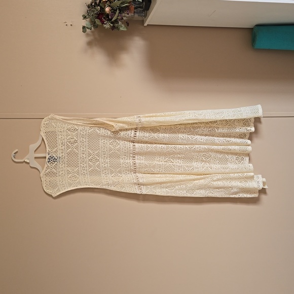 Duster - Picture 4 of 5